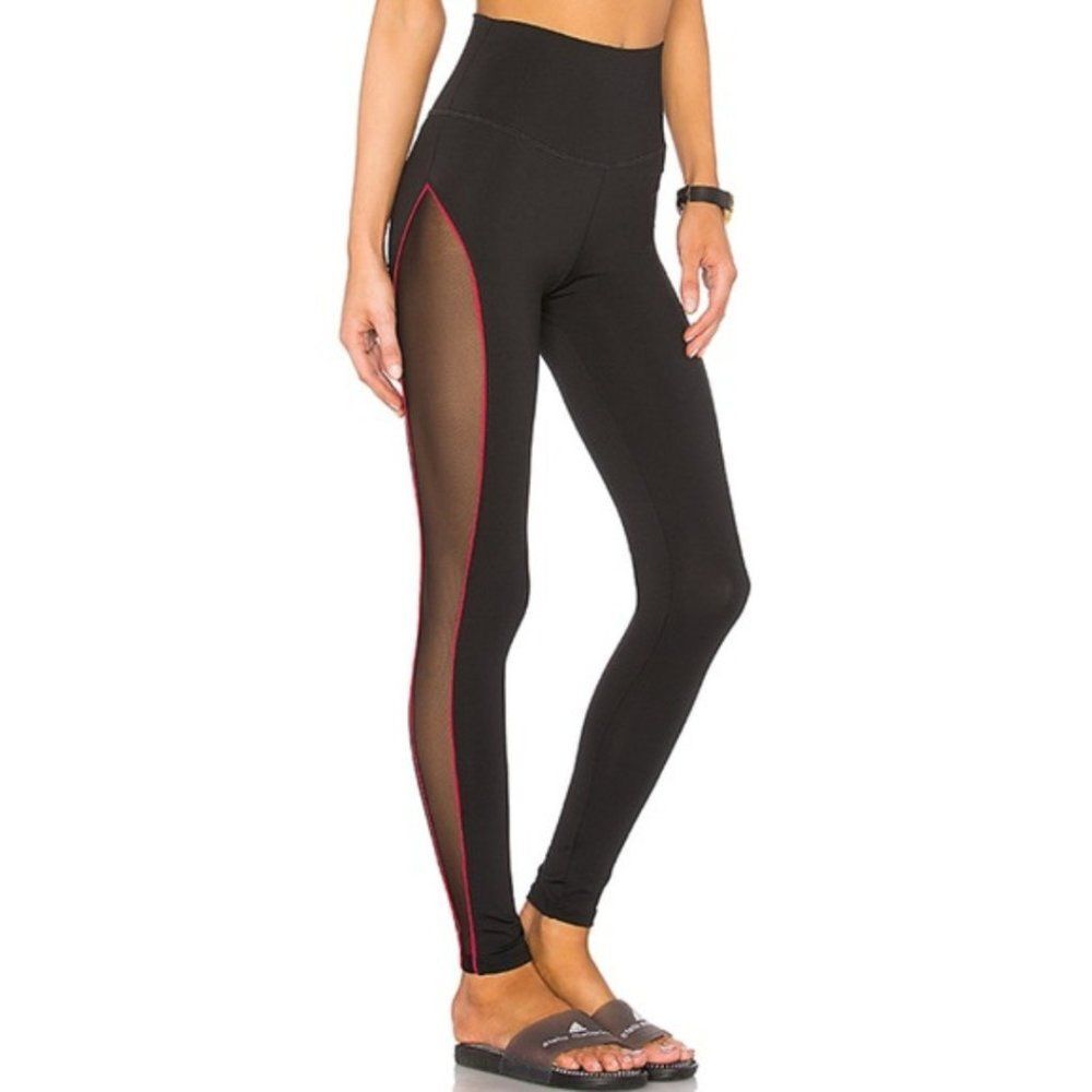 Revolve Ren Active Little Weapon Leggings Black Mesh Panel Size Medium Athletic